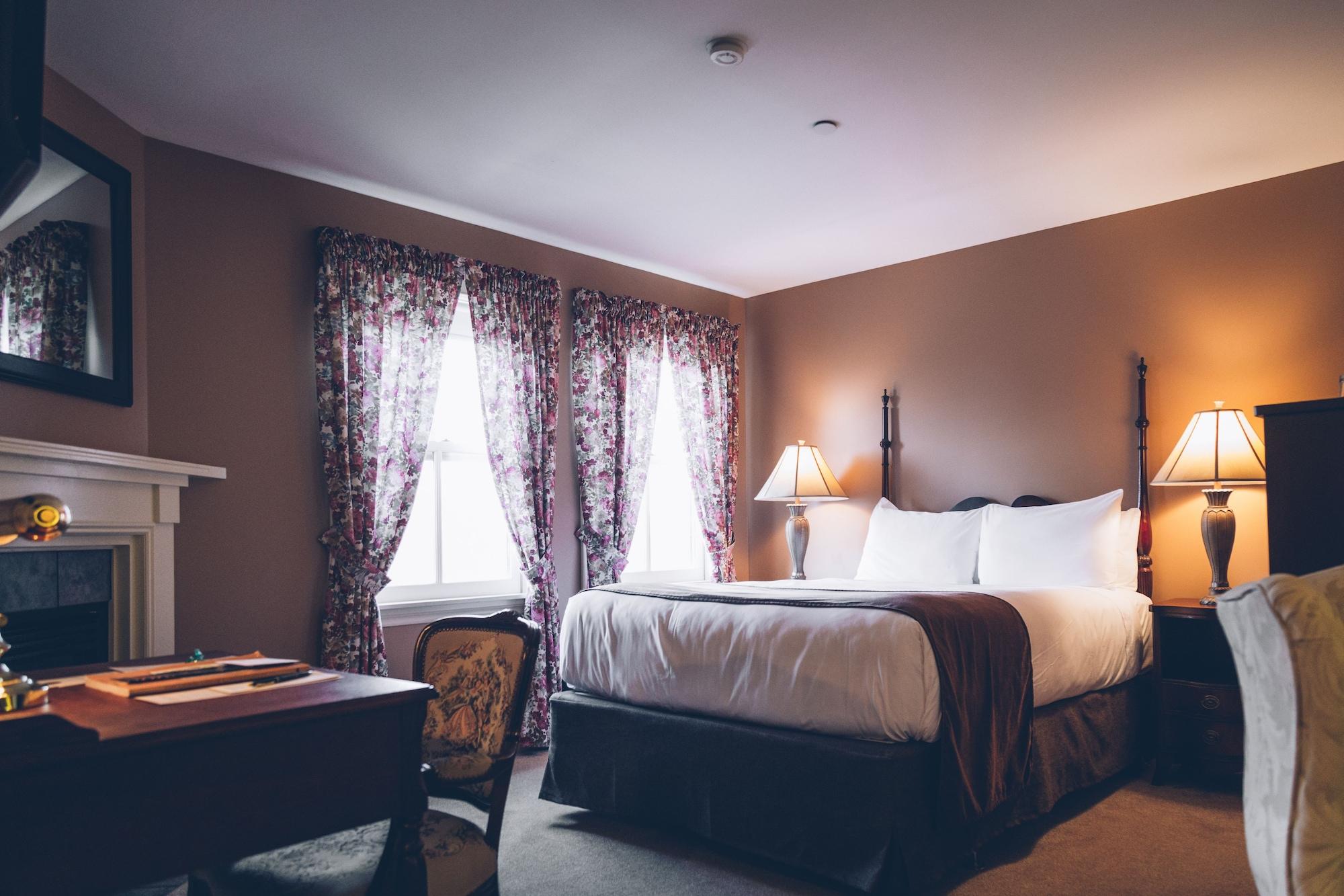 The Great George Hotel Шарлъттаун Екстериор снимка