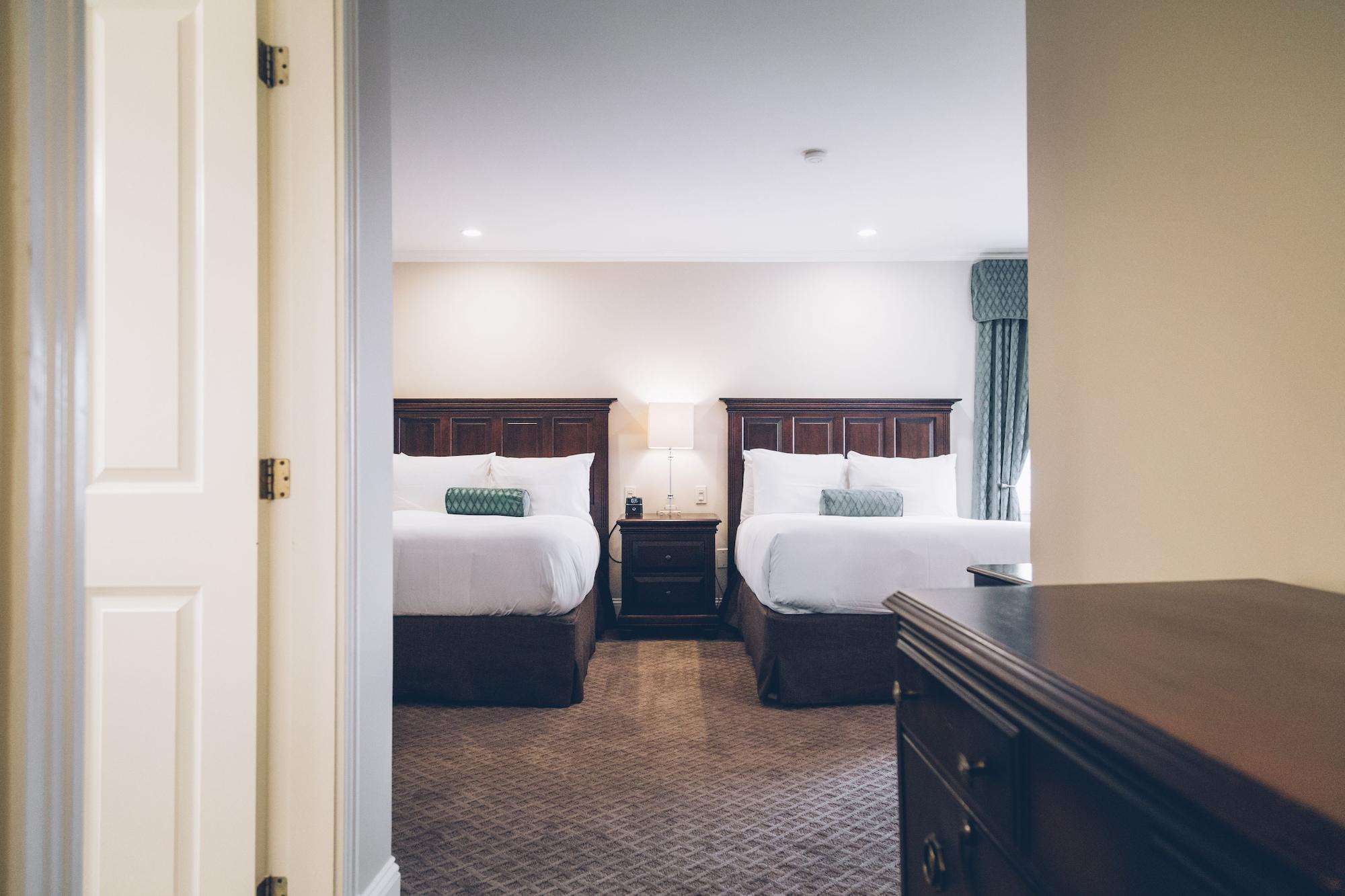 The Great George Hotel Шарлъттаун Екстериор снимка